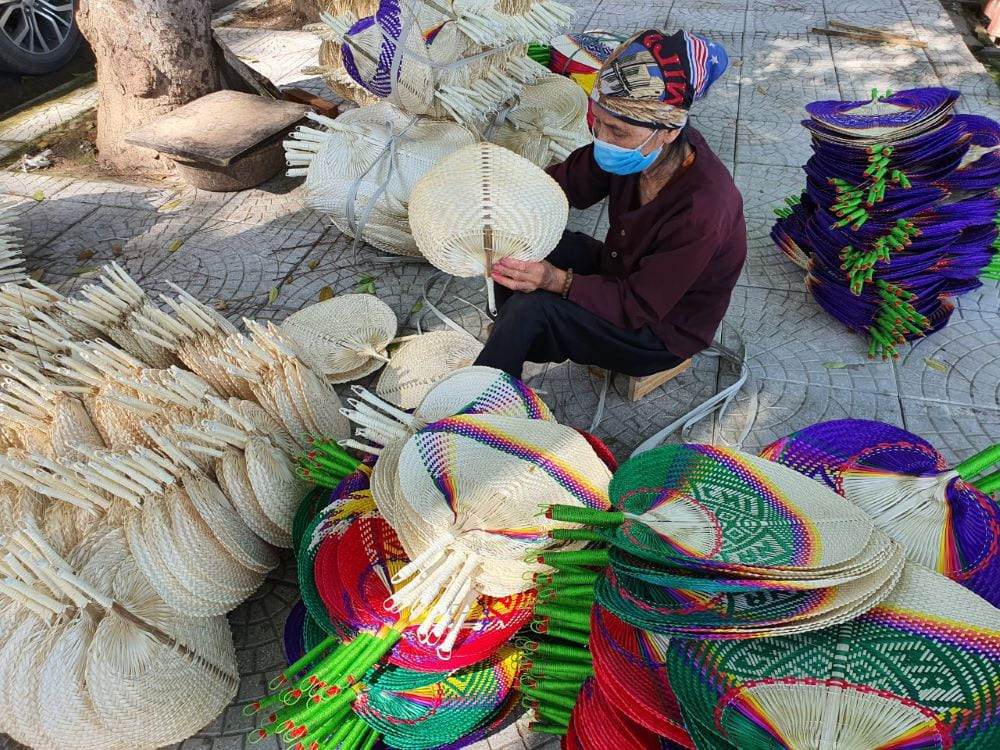 Vietnamese Handicraft Industry (1)